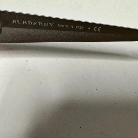 Burberry NWOT Designer Statement sunglasses women pink silver Barbie style - Picture 10 of 15